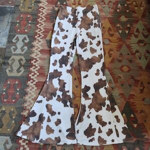 Jade by Jane High Rise Flare Pants in Cowhide Pattern, Size Small